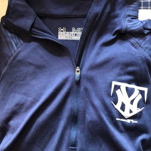 Under Armour Yankee Half Zip